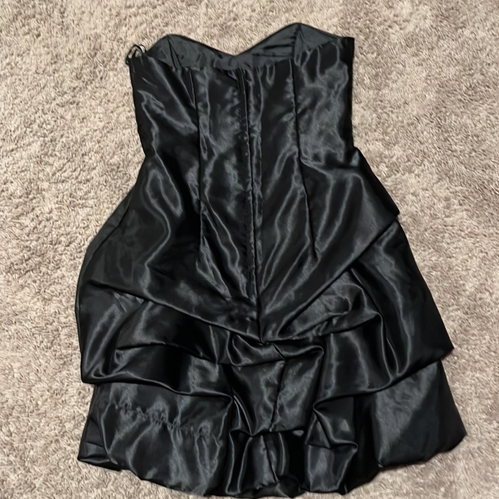 Jessica McClintock Black strapless formal dress in size 1